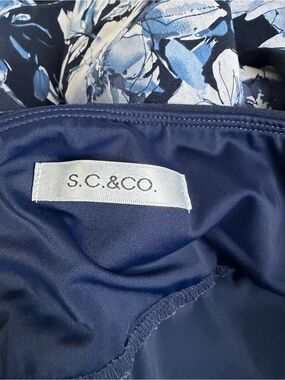 S.C. & Co. Navy Floral A-Line Women's Skirt